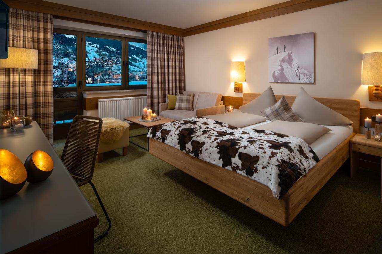 Hotel-Pension Schattberg Saalbach-Hinterglemm Exterior photo